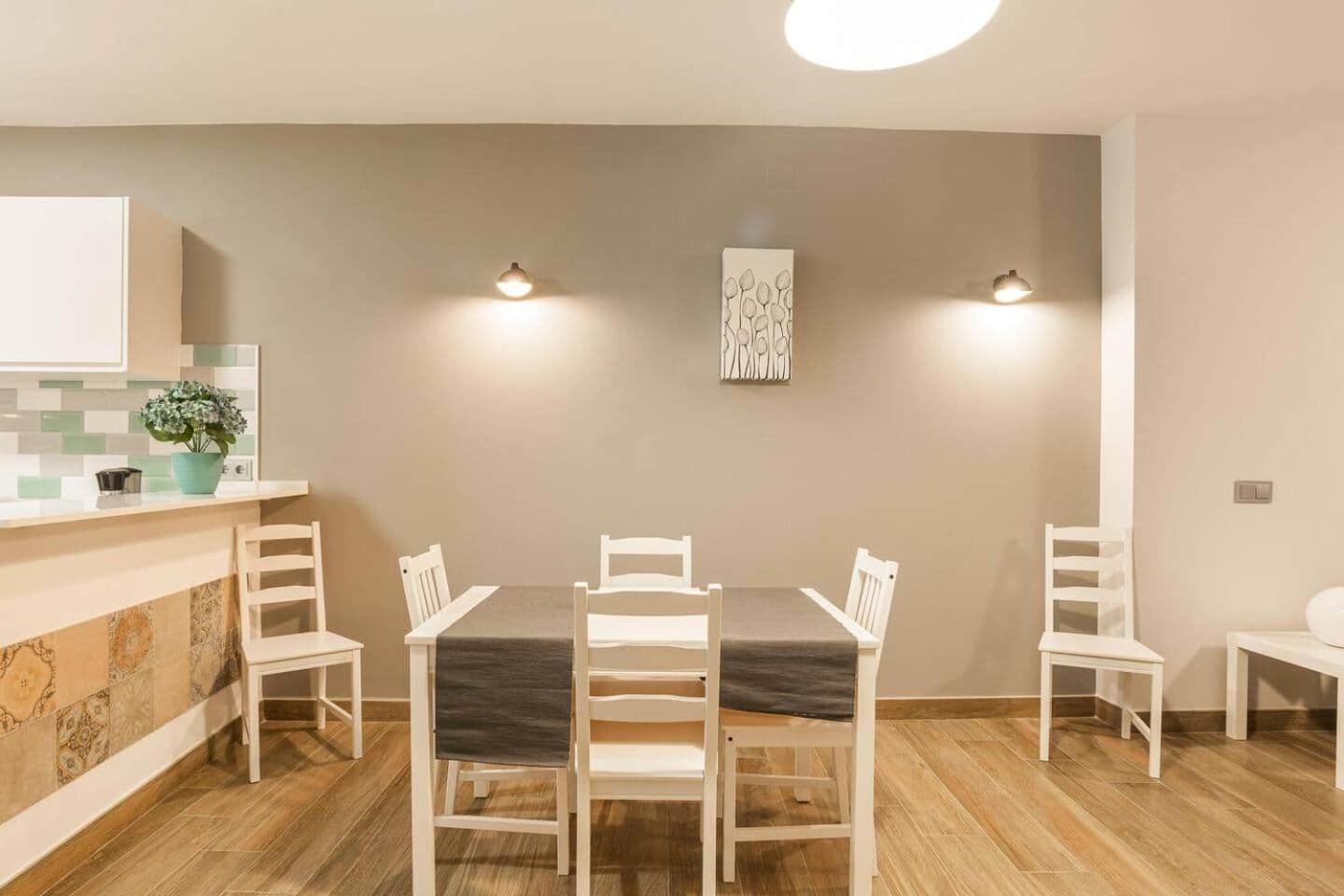 La Pimentera Central Apartments - Con Patio Privado Марбеля Екстериор снимка