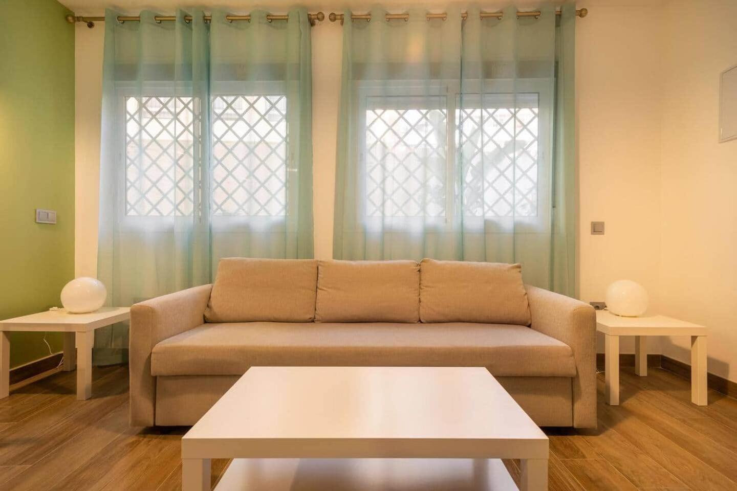 La Pimentera Central Apartments - Con Patio Privado Марбеля Екстериор снимка