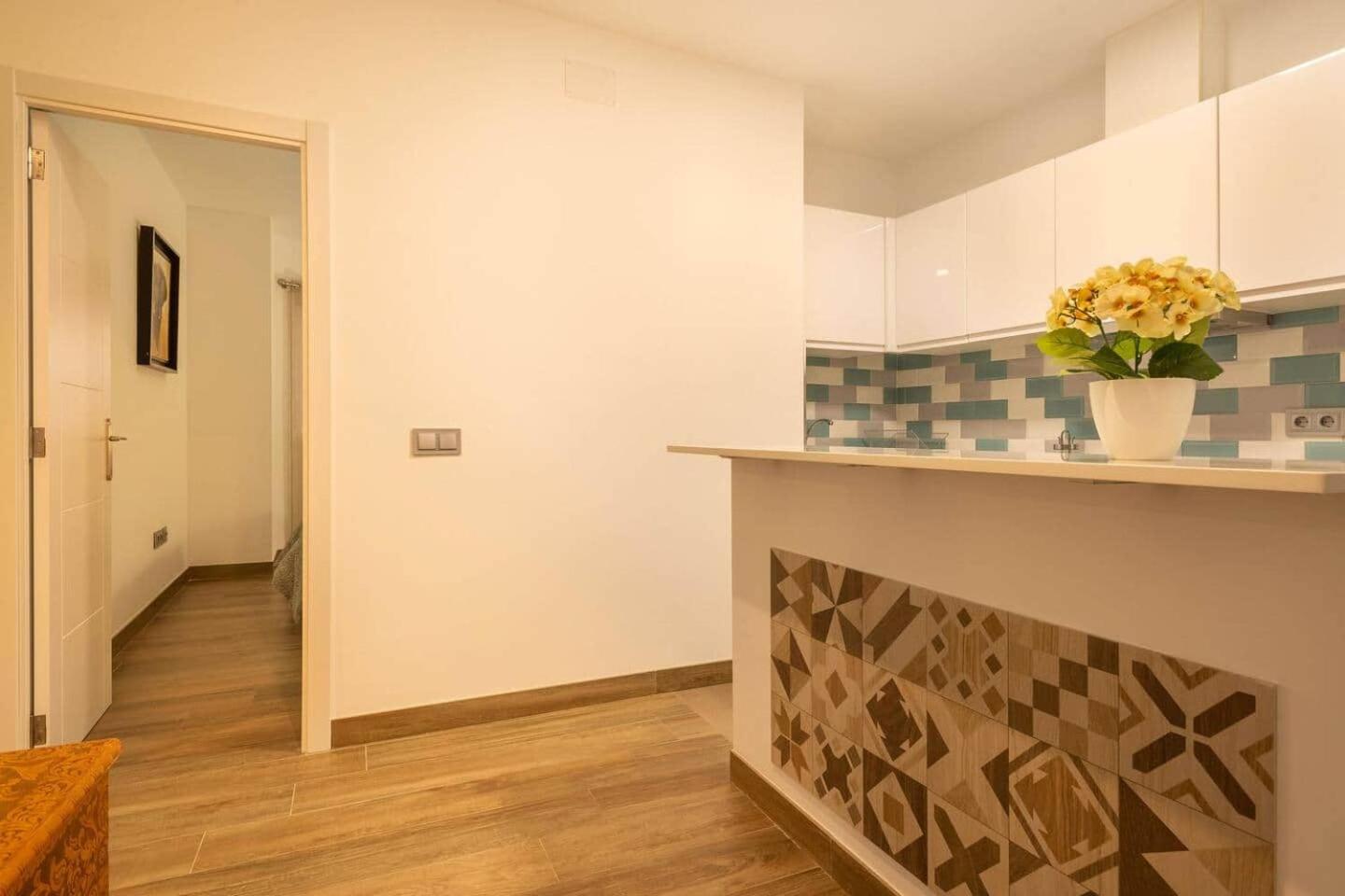 La Pimentera Central Apartments - Con Patio Privado Марбеля Екстериор снимка