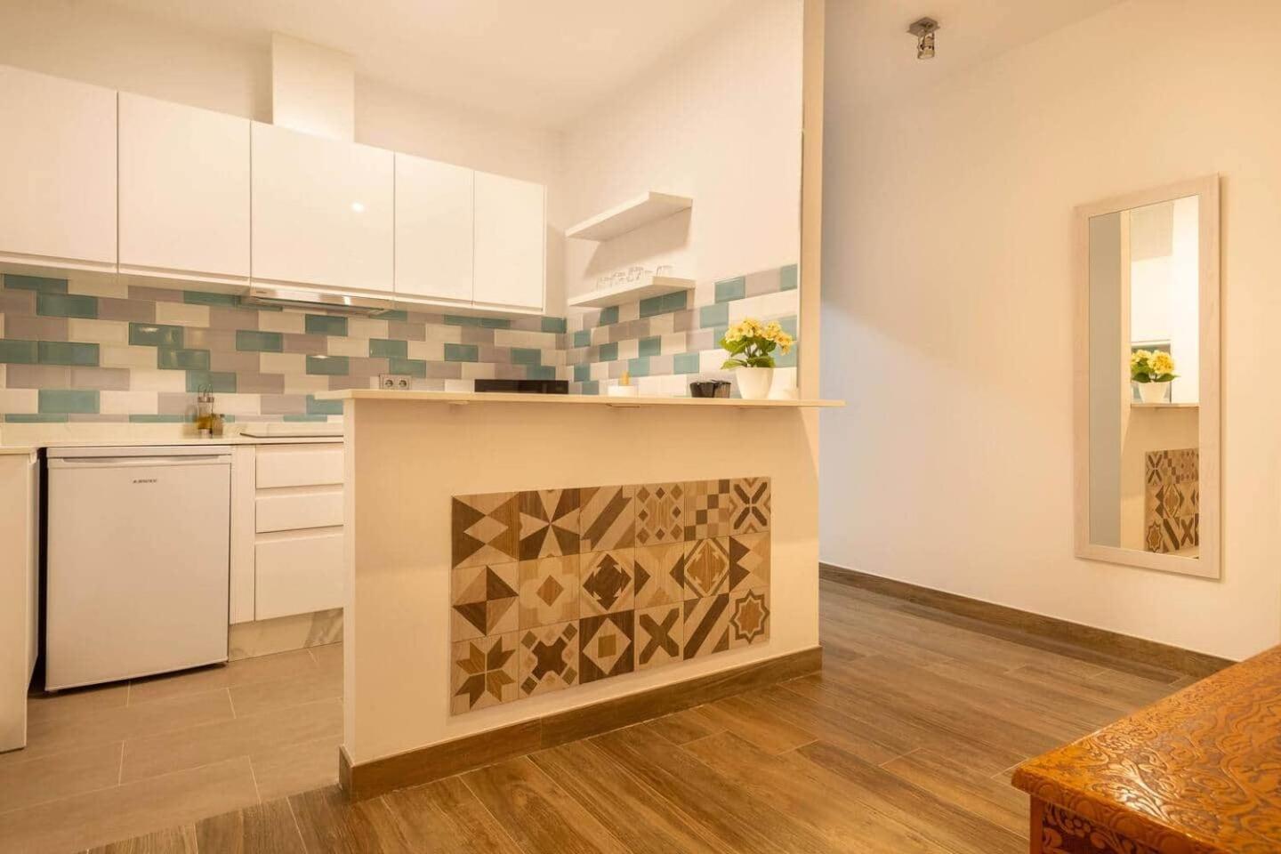 La Pimentera Central Apartments - Con Patio Privado Марбеля Екстериор снимка